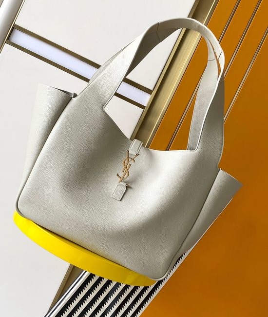 Yves Saint Laurent YSL BEA Tote Bag with Contractible Design 763435