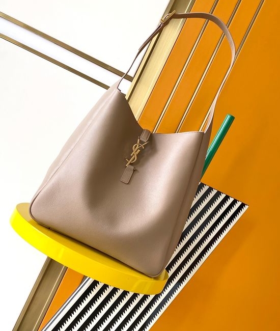 Yves Saint Laurent YSL Matte Leather Hobo Handbag 753837 16064