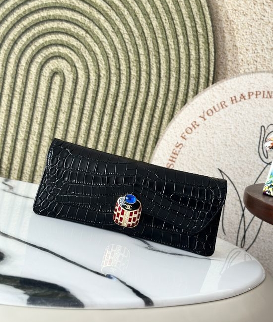Chanel Embossed Crocodile Pattern Clutch A2217