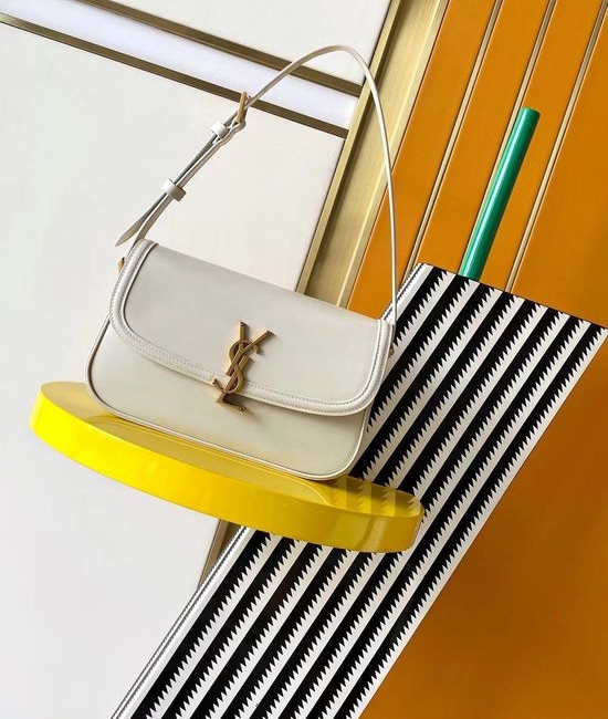 Yves Saint Laurent YSL Shoulder Bag with Gold Hardware 832330