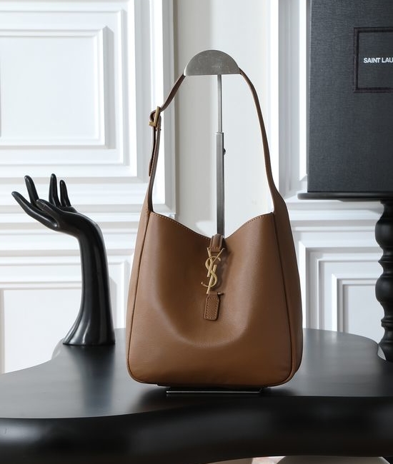 Yves Saint Laurent YSL LE 5A7 Smooth Leather Hobo Bag 713938