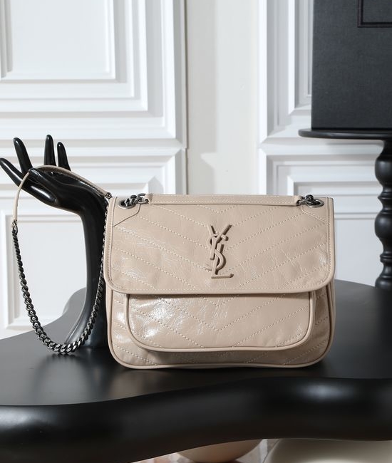 Yves Saint Laurent YSL Niki Waxy Leather Shoulder Bag 633158