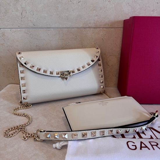 Valentino Garavani Rockstud Crossbody Bag 6704