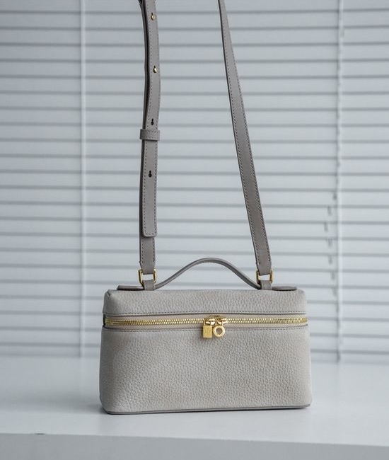 Loro Piana Extra Pocket Versatile Handbag 3330