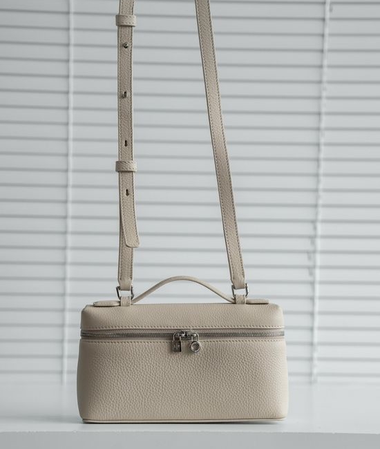 Loro Piana Extra Pocket Classic Tote Crossbody Bag 3813