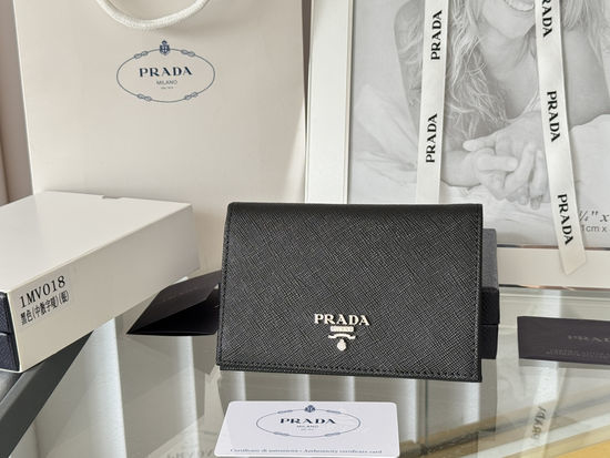 Prada Wallet Cross Grain Leather Purse 1MV018