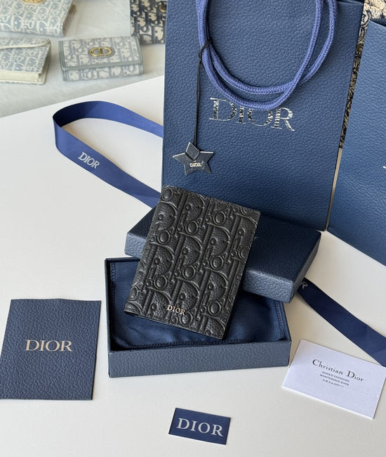 Christian Dior CD Oblique Printed Passport Holder H016-H020
