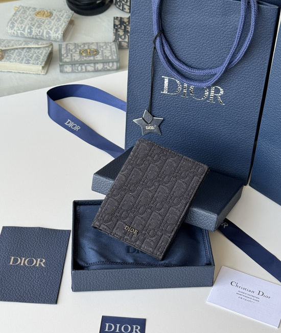 Christian Dior CD Oblique Passport Holder H016-H020