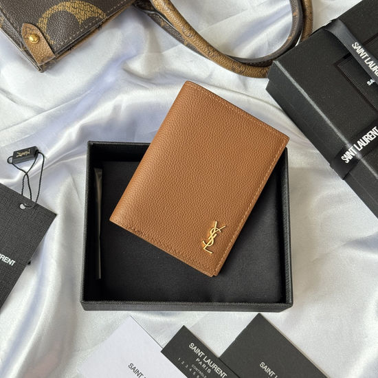 Christian Dior CD LECASSANDRE Grained Leather Wallet 668736