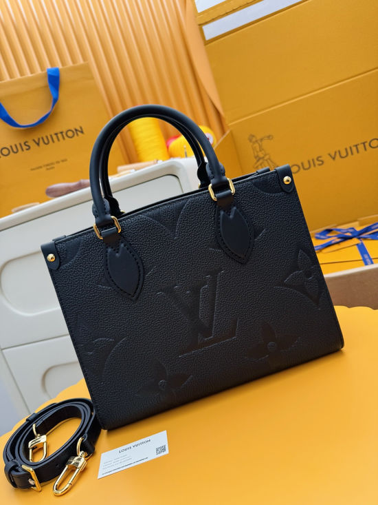 Louis Vuitton Onthego Small Tote Bag M45653