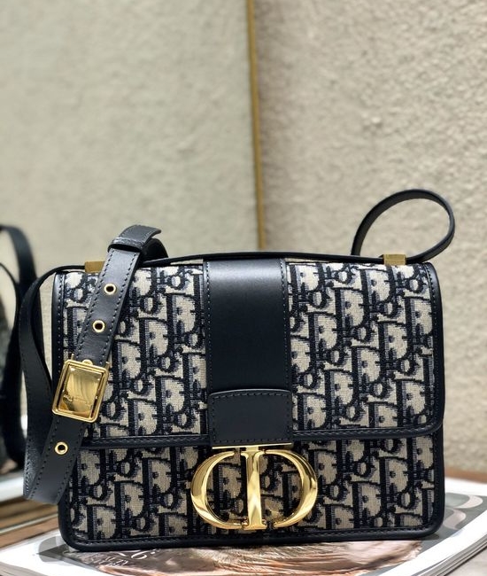 Christian Dior CD 30 Montaigne Classic Leather Bag 9203