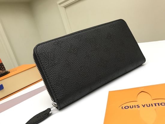 Louis Vuitton LV Zippy Mahina Leather Wallet M61867