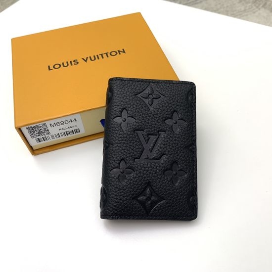 Louis Vuitton LV Pocket Wallet Monogram Taurillon M69044