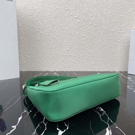 Prada HOBO Nylon Shoulder Bag 1NE515