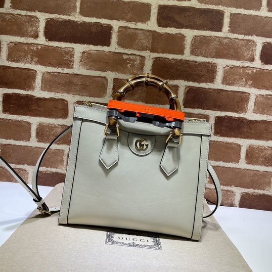 Gucci Leather Handbag Off-White 660195