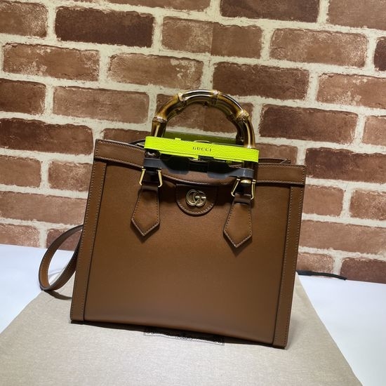 Gucci Leather Handbag Brown 660195