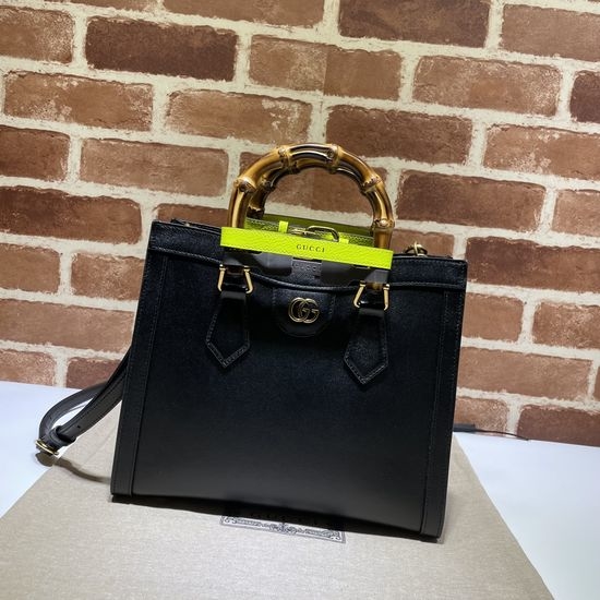 Gucci Leather Handbag Black 660195