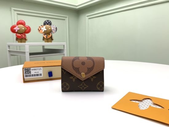 Louis Vuitton LV Zoe Monogram Canvas Compact Wallet M80725