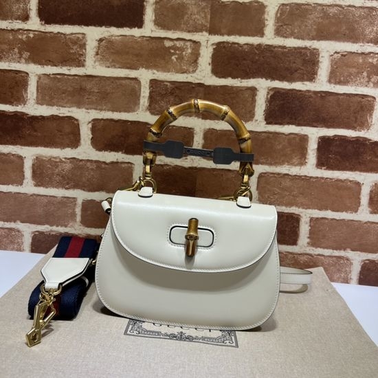 Gucci Handbag Off White Leather 675797