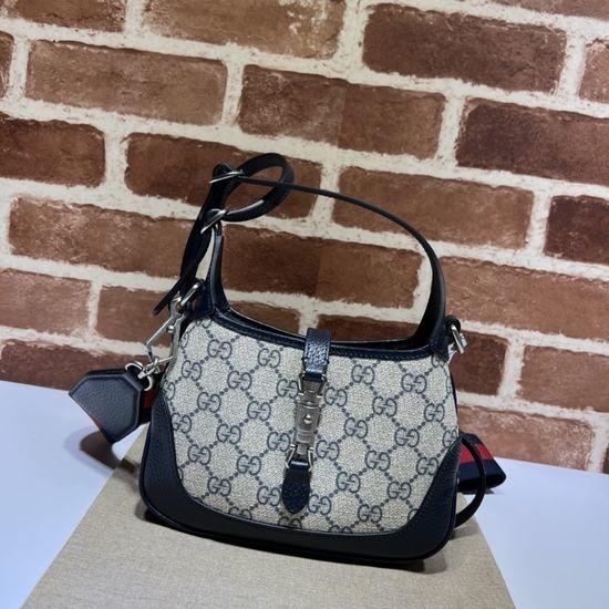 Gucci Casual Blue Coated Canvas Crossbody 685127