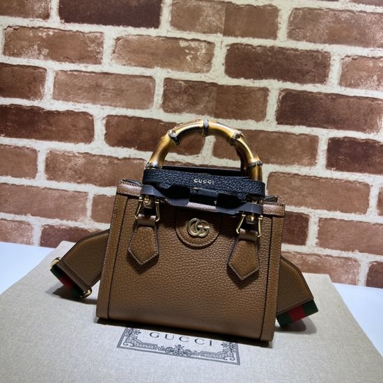 Gucci Original Leather Casual Bag 702732
