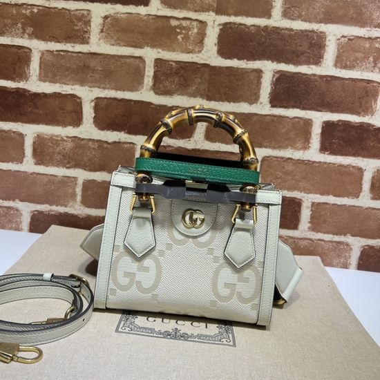 Gucci White G Logo Handbag Classic Elegance 702732