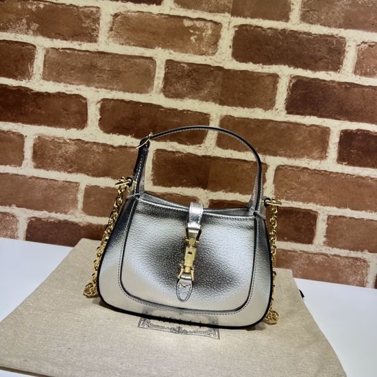 Gucci Silver Pigmented Leather Crossbody Bag 675799