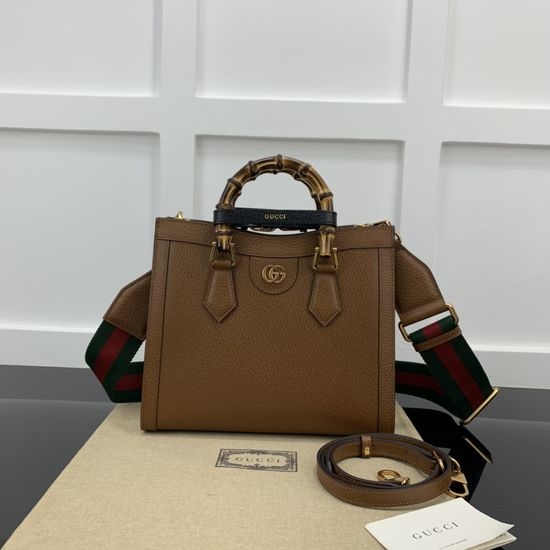 Gucci Large Leather Crossbody Bag 702721
