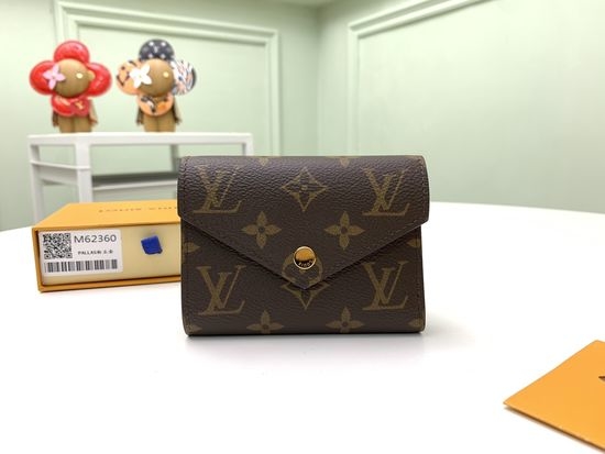 Louis Vuitton LV Victorine Compact Wallet Pink Hardware M62360