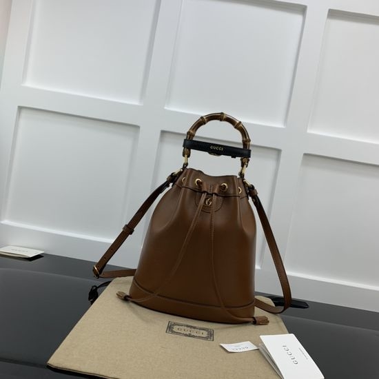 Gucci Diana Bamboo Bucket Bag 724652