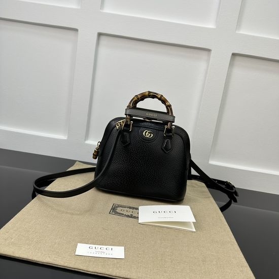 Gucci Diana Mini Top Handle Bag 715775