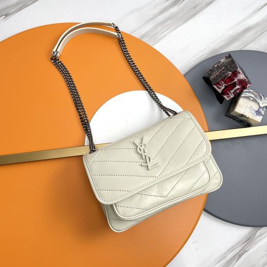 Yves Saint Laurent Niki Crinkled Leather Handbag 533037