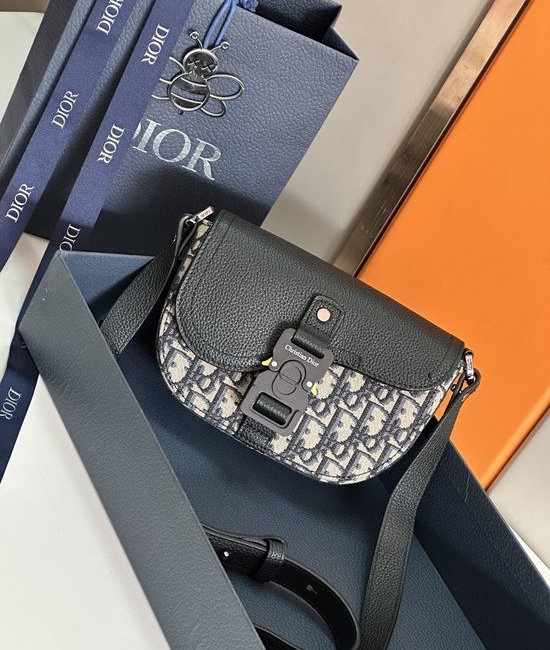 Christian Dior CD Saddle Clutch with Shoulder Strap 2ADCA435