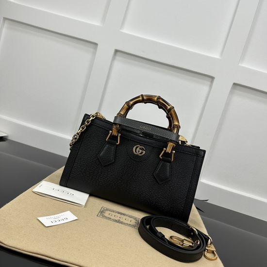 Gucci Diana Mini Tote Bag 735153