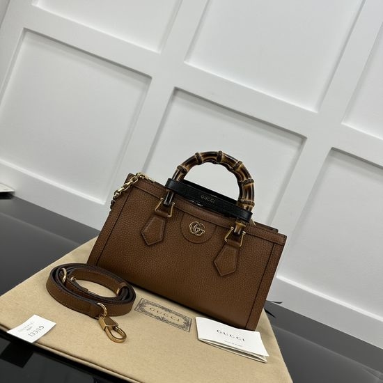 Gucci Diana Mini Tote Bag 735153