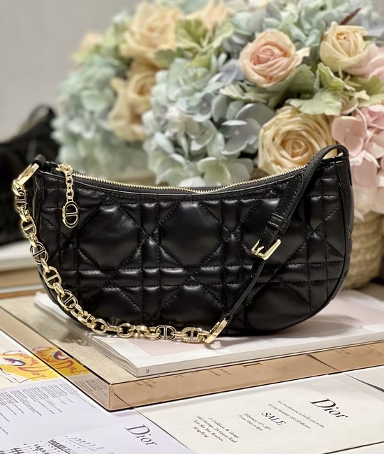 Christian Dior CD Lounge Quilted Handbag 22626