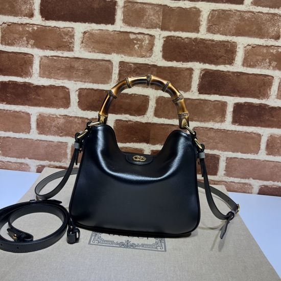 Gucci Classic Black Leather Handbag 746251