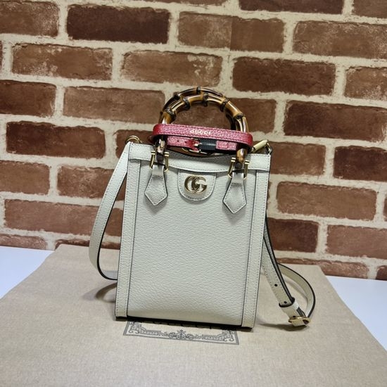 Gucci Leather Satchel Bag 739079