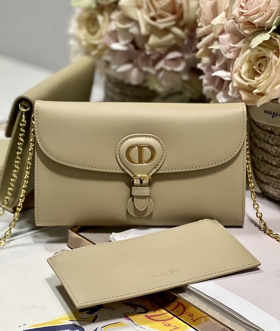 Christian Dior CD Bobby East-West Apricot Chain Bag 5703