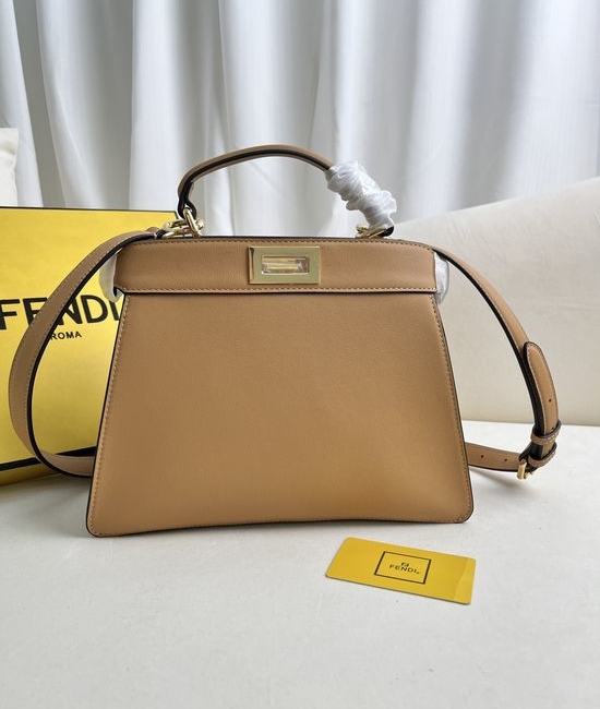 Fendi Peekaboo ISeeU Beige Medium Leather Bag 0229