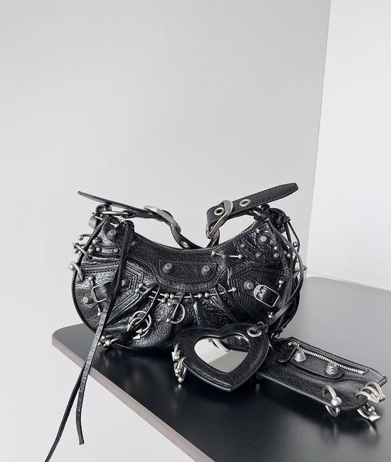 Balenciaga Le Cagole Shoulder Bag 59005