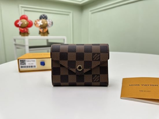 Louis Vuitton LV Victorine Classic Monogram Wallet N61700