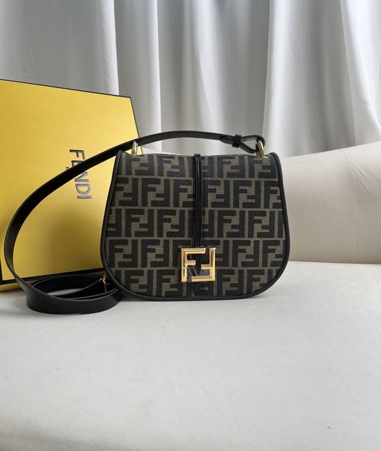 Fendi Cmon Magnetic Clasp Detachable Strap Crossbody Bag 507