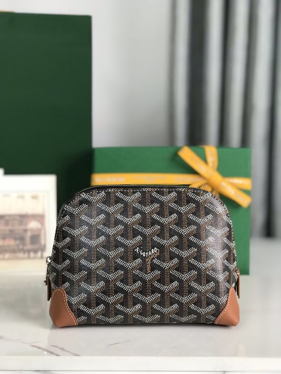 Goyard Vendome Pouch Shell Shaped Cosmetic Bag 020232