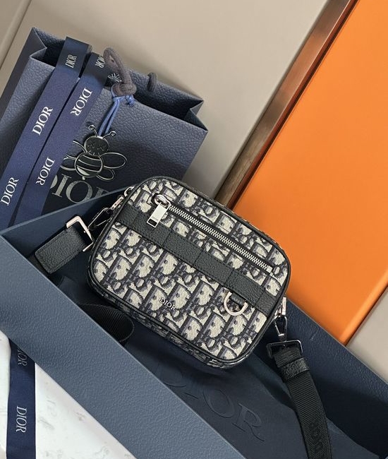 Christian Dior CD Safari Messenger Bag 93307