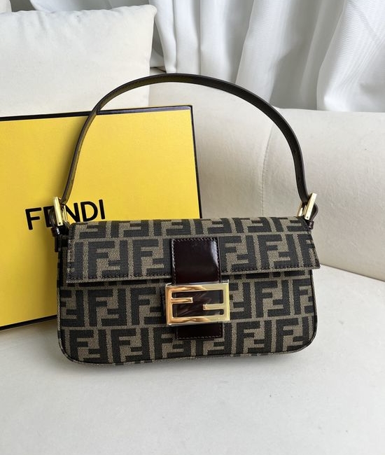 Fendi Baguette Gold Buckle Leather Bag 3312