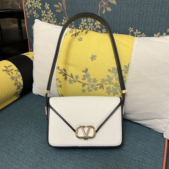 Valentino GARAVANI LETTER Small Leather Handbag 1050S