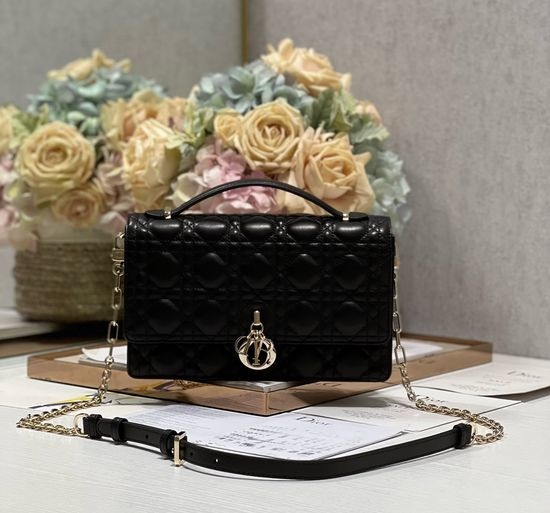 Christian Dior CD Miss Christian Dior CD Leather Handbag 0997