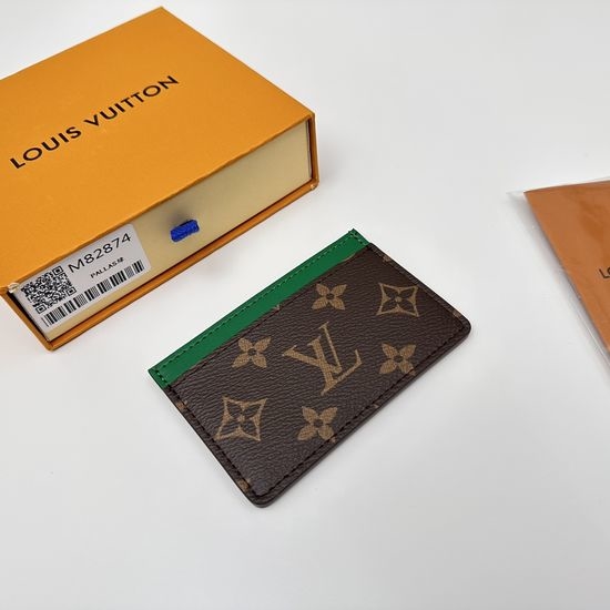 Louis Vuitton LV Monogram Macassar Green Card Holder M82874