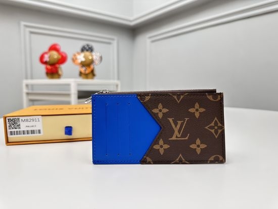 Louis Vuitton LV Coin Card Holder M82911